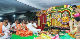 రుద్రేశ్వరాలయంలో కల్యాణం కమనీయం