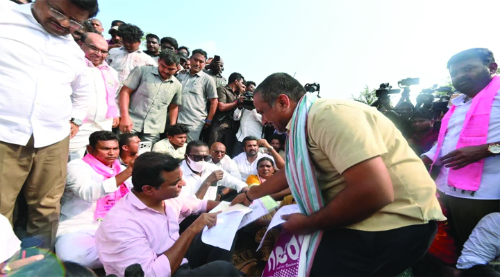 బాధితులకు భారాస భరోసా